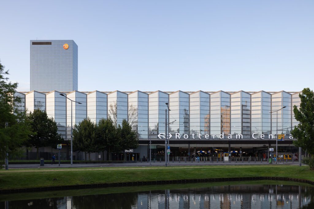 rotterdam-central-north-elevation-across-pond-at-sunrise