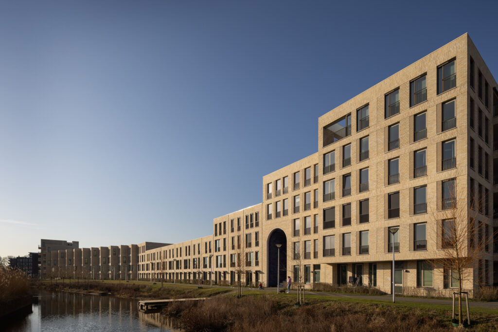 Vera-Yanovshtchinsky-Architects-PoortMeesters-Delft-Brick-Housing-Andrew-Campion-Photography