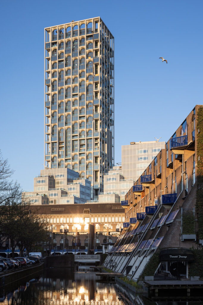 post-office-rotterdam-at-sunrise